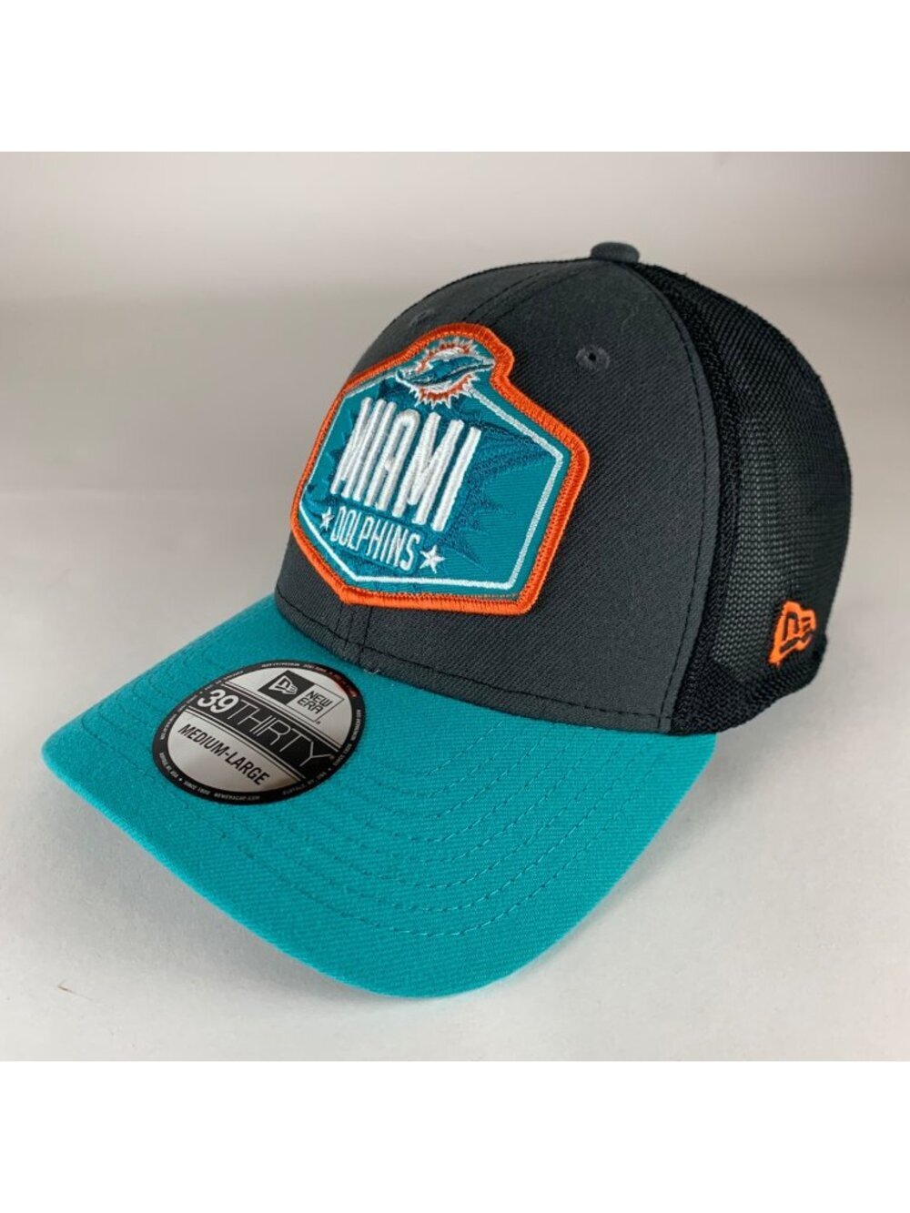 Miami Dolphins NFL Black Aqua New Era 39Thirty Strech Fitted Trucker Hat M/L New